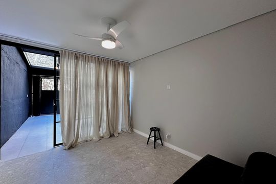 Sala de casa à venda com 2 quartos, 130m² em Campo Belo, São Paulo