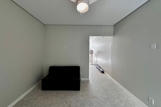 Sala de casa à venda com 2 quartos, 130m² em Campo Belo, São Paulo