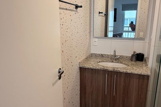 Banheiro de kitnet/studio à venda com 0 quarto, 26m² em Paraíso, São Paulo