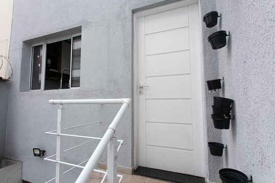 Entrada da Cozinha de casa para alugar com 2 quartos, 120m² em Vila Beatriz, São Paulo