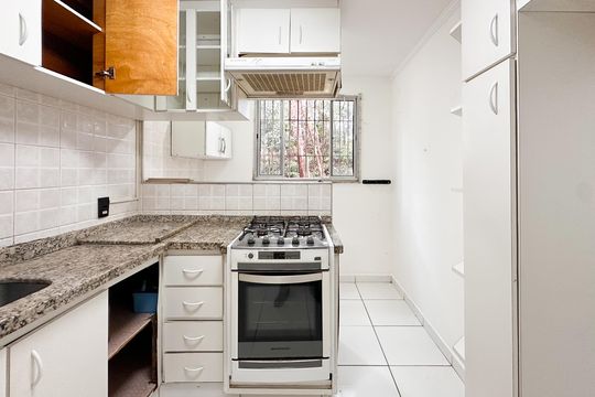 Cozinha de apartamento para alugar com 2 quartos, 48m² em Baeta Neves, São Bernardo do Campo