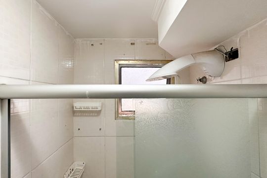 Banheiro Social de apartamento para alugar com 2 quartos, 48m² em Baeta Neves, São Bernardo do Campo