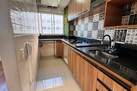 Cozinha de apartamento para alugar com 2 quartos, 42m² em Jardim do Lago, Osasco