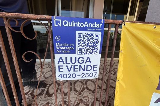 Placa  de casa à venda com 3 quartos, 213m² em Rio Branco, Novo Hamburgo