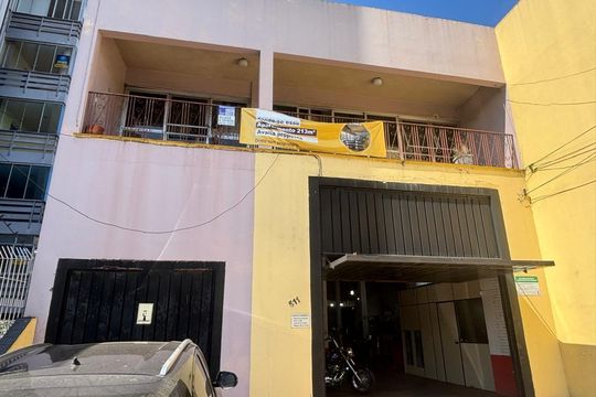 Fachada  de casa à venda com 3 quartos, 213m² em Rio Branco, Novo Hamburgo