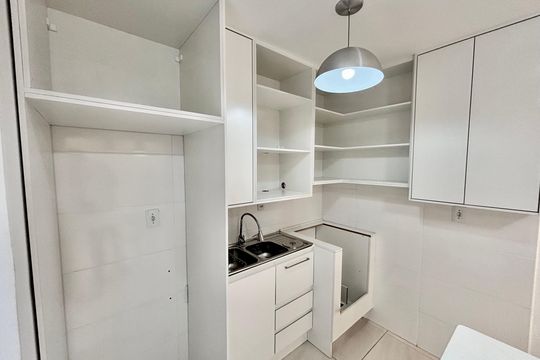 Cozinha de apartamento à venda com 2 quartos, 39m² em Jardim Popular, São Paulo