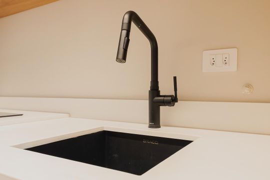 Cozinha de apartamento para alugar com 1 quarto, 40m² em Sumarezinho, São Paulo