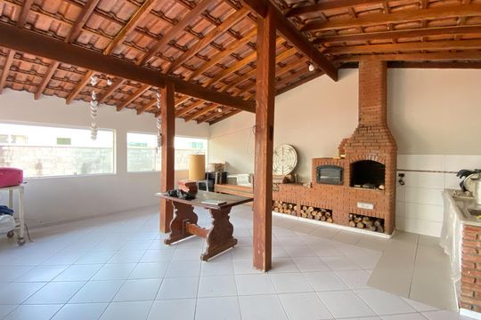 Área comum - Churrasqueira de casa à venda com 4 quartos, 280m² em Engenheiro Goulart, São Paulo