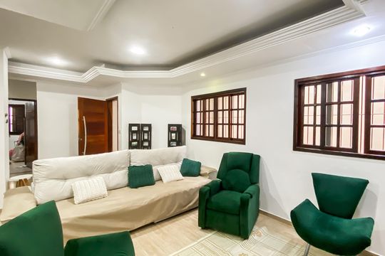 Casa à venda com 4 quartos, 280m² em Engenheiro Goulart, São Paulo