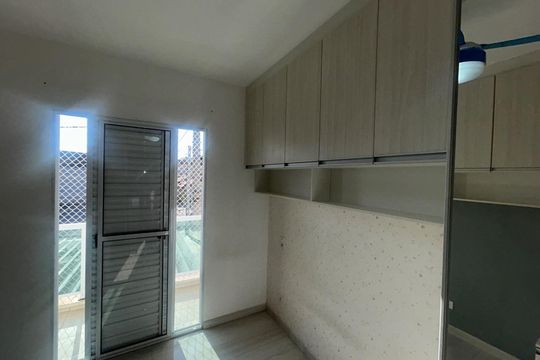 Casa à venda com 2 quartos, 73m² em Água Rasa, São Paulo