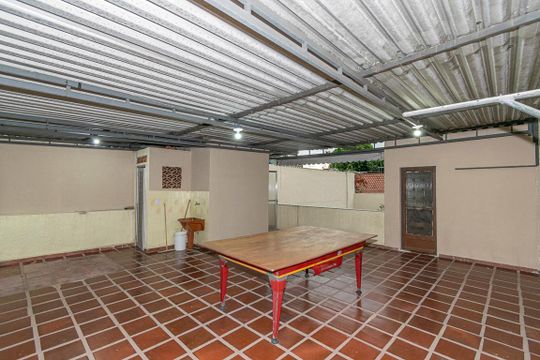 Terraço de casa à venda com 2 quartos, 256m² em Penha, Rio de Janeiro