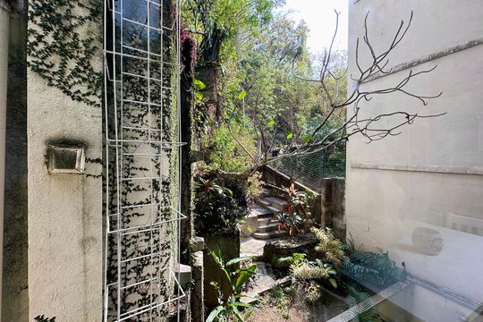 Vista de apartamento à venda com 3 quartos, 156m² em Laranjeiras, Rio de Janeiro