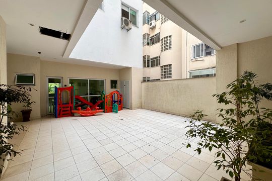 Área comum de apartamento à venda com 3 quartos, 156m² em Laranjeiras, Rio de Janeiro