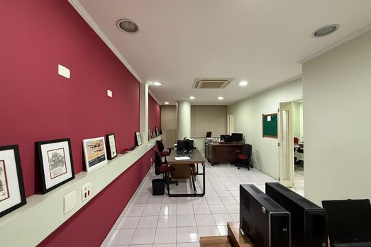 Apartamento para alugar com 1 quarto, 73m² em República, São Paulo