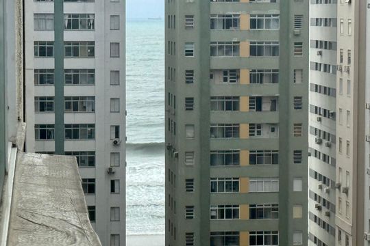 Vista de apartamento para alugar com 1 quarto, 49m² em Centro, Guarujá
