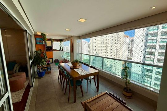 Apartamento à venda com 3 quartos, 156m² em Vila Leopoldina, São Paulo