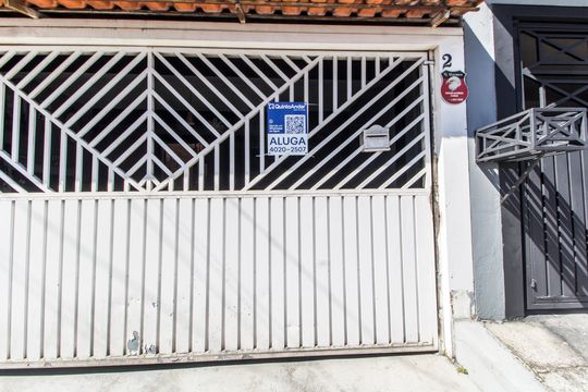 Fachada de kitnet/studio para alugar com 1 quarto, 17m² em Cidade Ariston Estela Azevedo, Carapicuíba