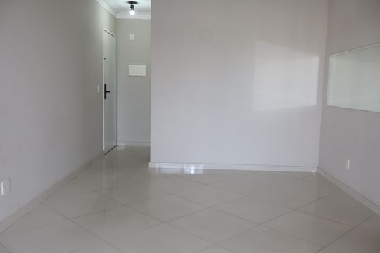 Sala de apartamento para alugar com 3 quartos, 75m² em Parque São Lucas, São Paulo