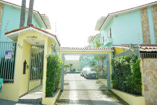 Fachada de casa de condomínio à venda com 3 quartos, 118m² em Penha de França, São Paulo
