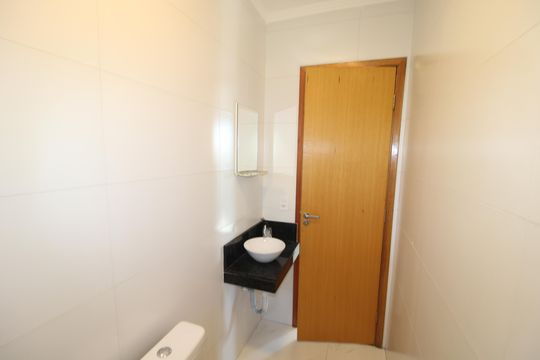 Banheiro de kitnet/studio à venda com 2 quartos, 39m² em Casa Verde, São Paulo