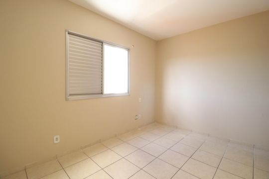 Quarto 1 de apartamento para alugar com 3 quartos, 110m² em Centro, Uberlândia