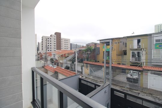 Varanda - Suíte 3 de casa à venda com 3 quartos, 140m² em Vila Isolina Mazzei, São Paulo