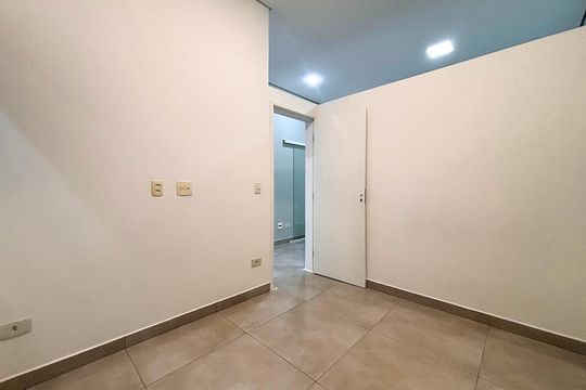 Quarto 2 de apartamento para alugar com 2 quartos, 60m² em Jardim Las Vegas, Guarulhos