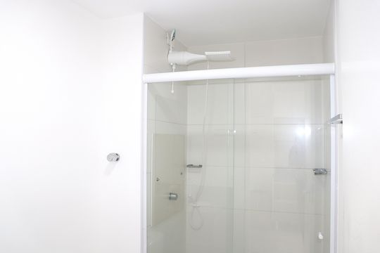 Banheiro Social de kitnet/studio à venda com 1 quarto, 29m² em Bela Vista, São Paulo