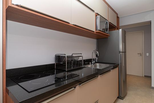 Cozinha de apartamento para alugar com 1 quarto, 58m² em Cerqueira César, São Paulo