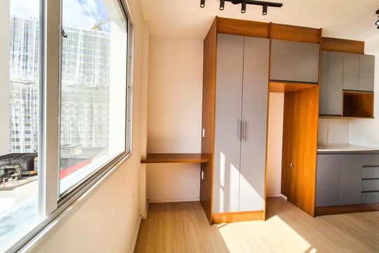 Quarto de kitnet/studio à venda com 1 quarto, 15m² em República, São Paulo