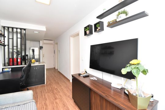Sala/Cozinha de apartamento para alugar com 2 quartos, 45m² em Alto da Glória, Curitiba