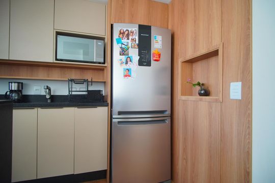 Cozinha de apartamento à venda com 1 quarto, 47m² em Passo D’areia, Porto Alegre