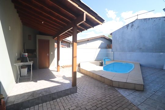 Área comum - Piscina de casa à venda com 2 quartos, 150m² em Canudos, Novo Hamburgo