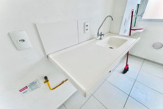 Cozinha de apartamento para alugar com 2 quartos, 41m² em Parada Xv de Novembro, São Paulo