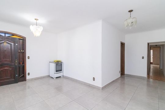 Casa à venda com 3 quartos, 160m² em Vila Granada, São Paulo