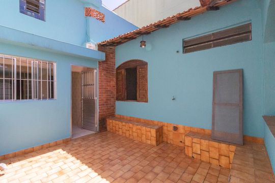 Quintal de casa à venda com 3 quartos, 160m² em Vila Granada, São Paulo