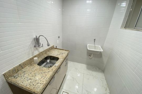 Cozinha e Área de Serviço de casa para alugar com 2 quartos, 55m² em Piedade, Rio de Janeiro