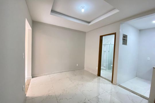 Sala de casa para alugar com 2 quartos, 55m² em Piedade, Rio de Janeiro