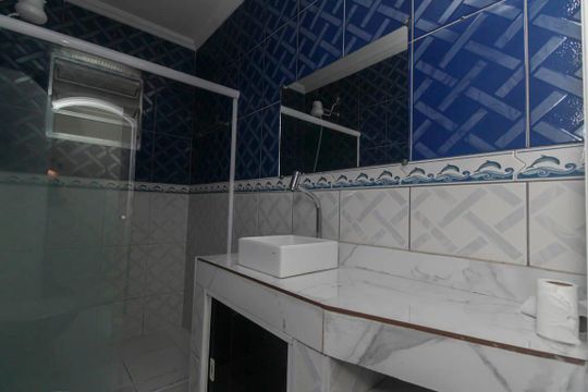 Banheiro Social de casa para alugar com 3 quartos, 100m² em Cidade Satelite Santa Barbara, São Paulo