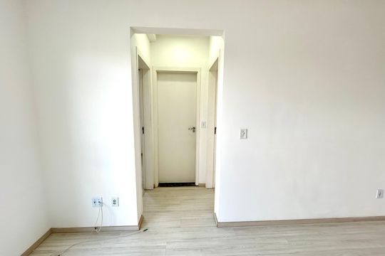 Sala de apartamento à venda com 2 quartos, 47m² em Jardim Vila Galvão, Guarulhos