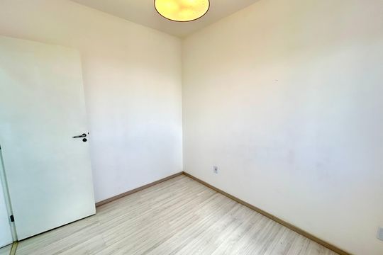 Quarto 2 de apartamento à venda com 2 quartos, 47m² em Jardim Vila Galvão, Guarulhos