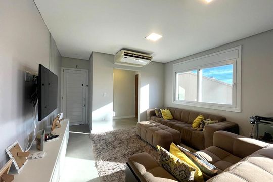 Sala de casa à venda com 3 quartos, 183m² em Cristo Rei, São Leopoldo