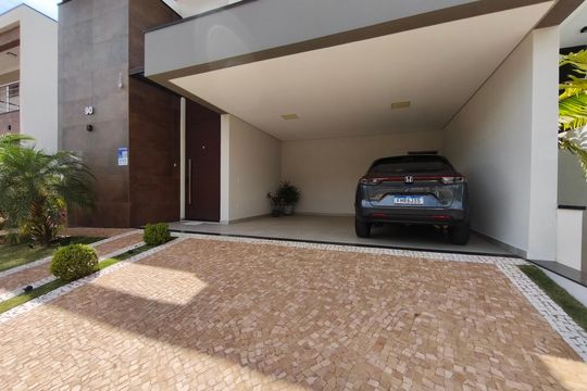 Garagem de casa de condomínio à venda com 3 quartos, 289m² em Swiss Park, Campinas