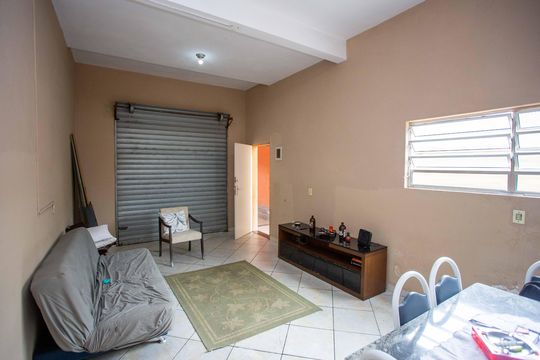 Casa 1 - Sala de casa à venda com 3 quartos, 125m² em Vila Nogueira, Diadema