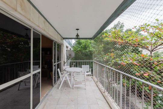 Varanda da Sala de apartamento à venda com 3 quartos, 135m² em Grajaú, Rio de Janeiro