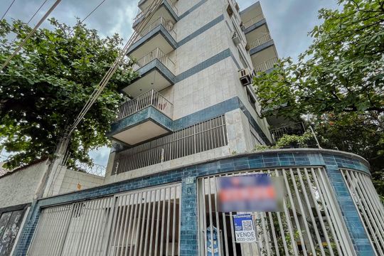Fachada de apartamento à venda com 3 quartos, 135m² em Grajaú, Rio de Janeiro