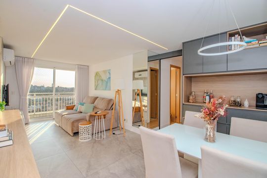 Apartamento para alugar com 3 quartos, 84m² em Jardim Lindóia, Porto Alegre