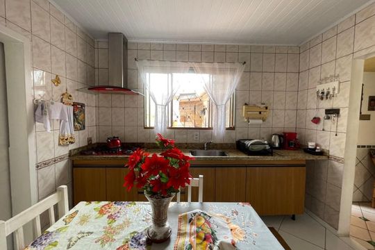 Casa para alugar com 3 quartos, 104m² em Santo Afonso, Novo Hamburgo