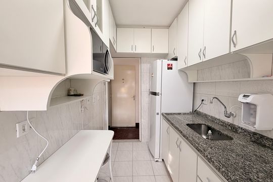 Cozinha de apartamento para alugar com 3 quartos, 76m² em Anhangabaú, Jundiaí