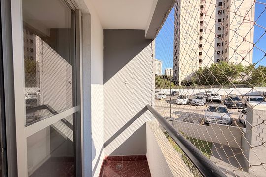 Sacada de apartamento à venda com 3 quartos, 76m² em Anhangabaú, Jundiaí